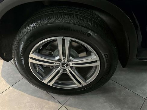 Certified 2022 Mercedes-Benz GLC 300 4MATIC image 7