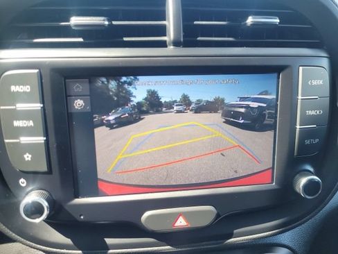 Certified 2024 Kia Soul LX w/ Option Group 015 FWD image 27