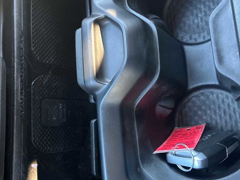 Used 2022 RAM 1500 Limited image 24