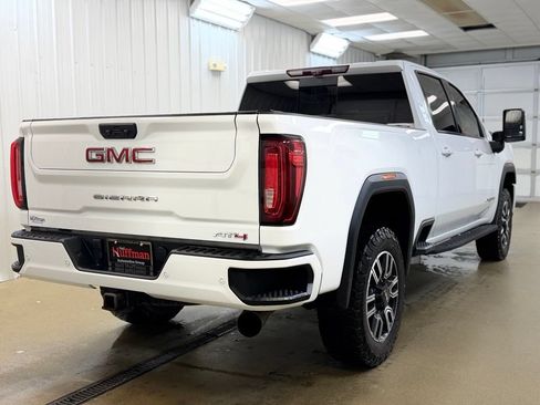 Used 2022 GMC Sierra 2500 AT4 w/ AT4 Premium Plus Package AWD/4WD image 8