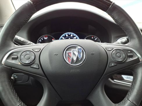 Used 2021 Buick Enclave Avenir w/ Avenir Technology Package image 24