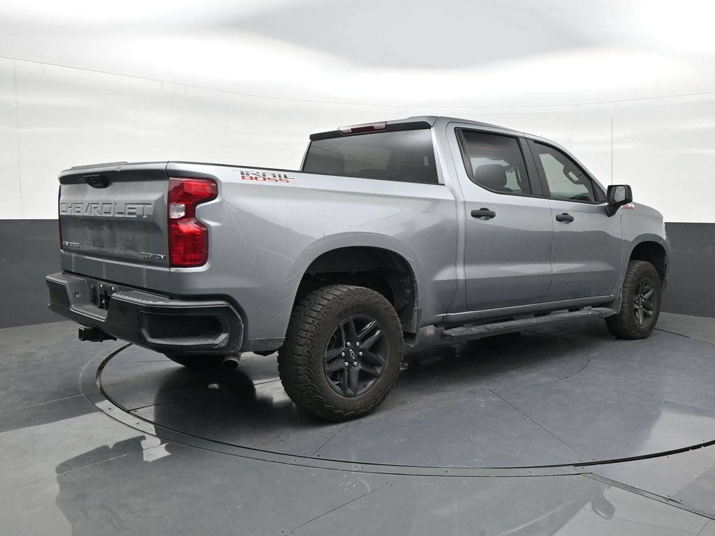 Used 2025 Chevrolet Silverado 1500 Custom Trail Boss AWD/4WD image 5