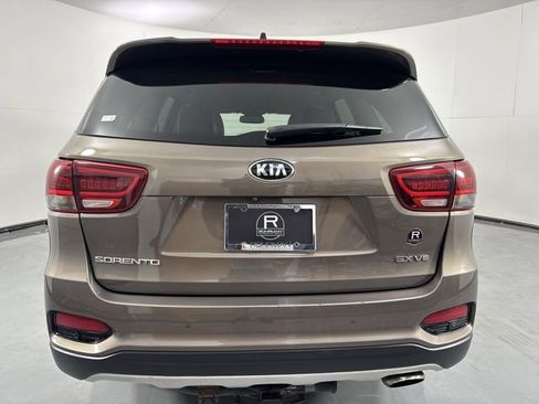 Used 2019 Kia Sorento EX AWD/4WD image 31