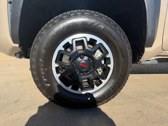 Used 2026 Toyota Tacoma TRD Off-Road AWD/4WD image 25