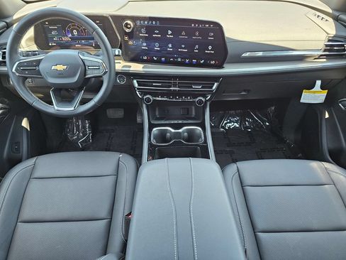 New 2026 Chevrolet Traverse LT w/ Driver Confidence Package FWD image 21