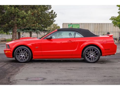 Used 2007 Ford Mustang GT RWD image 6