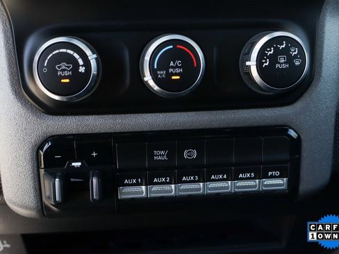 Used 2022 RAM 5500 Tradesman image 30