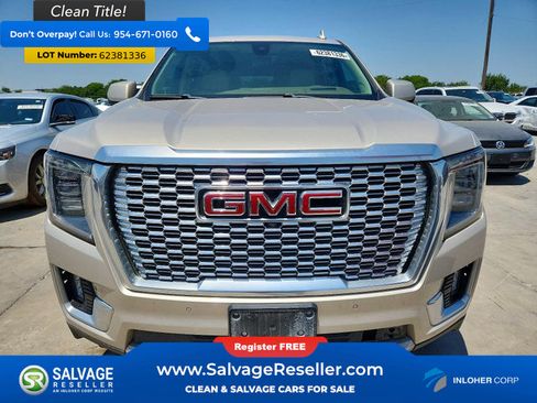 Used 2021 GMC Yukon Denali w/ Denali Premium Package AWD/4WD image 7