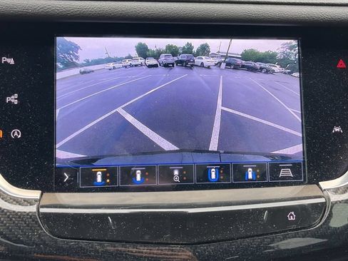 Used 2020 Cadillac XT6 Sport AWD/4WD image 16