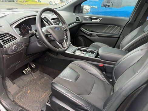 Used 2020 Ford Edge ST w/ Equipment Group 401A image 7
