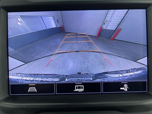 Used 2021 GMC Sierra 1500 Elevation w/ Preferred Package image 15