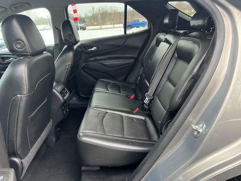 Used 2018 Chevrolet Equinox Premier image 21