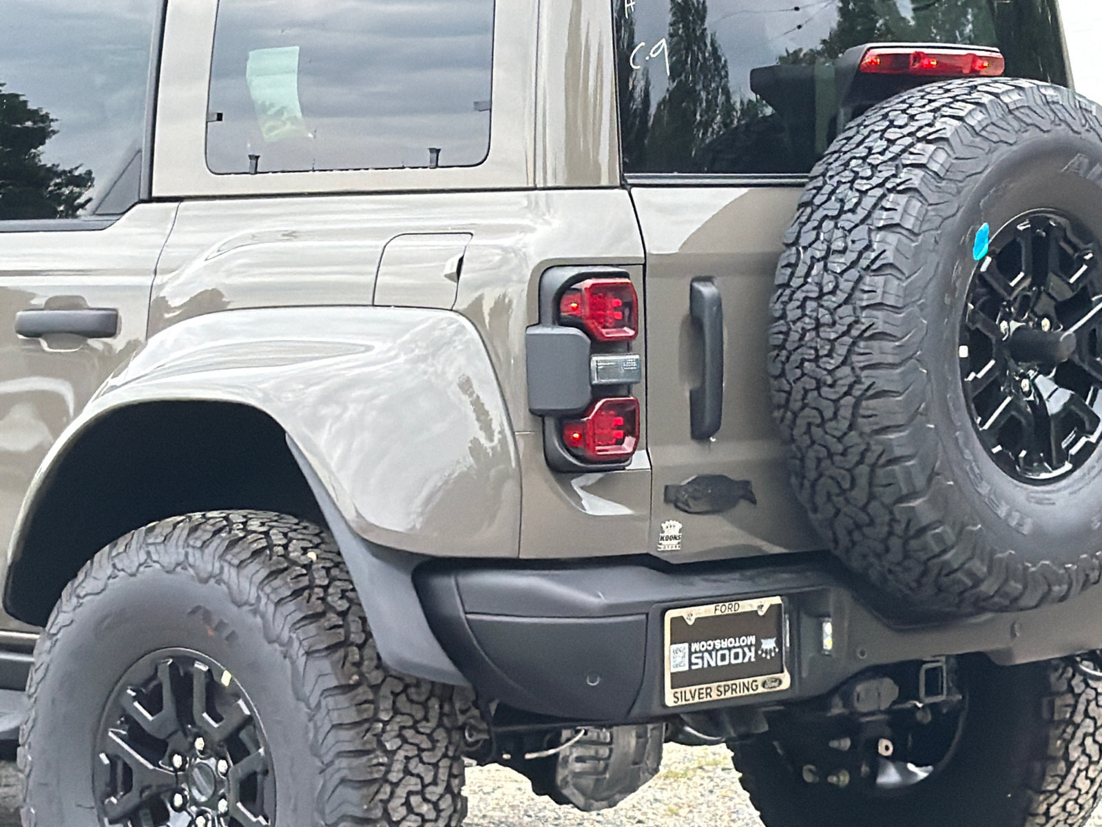 New 2026 Ford Bronco Raptor AWD/4WD image 8