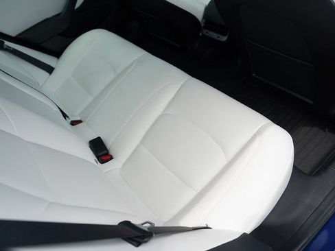 Used 2019 Tesla Model 3 Standard Range Plus RWD image 16