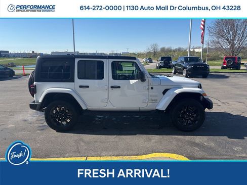 Used 2023 Jeep Wrangler Unlimited Sahara w/ Cold Weather Group image 3