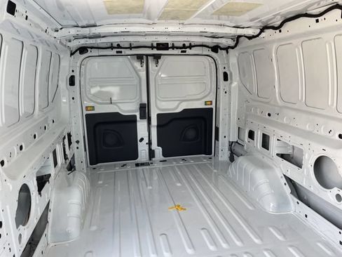 New 2025 Ford Transit 350 148 Low Roof RWD image 20