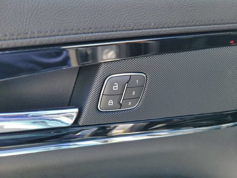 Certified 2022 Lincoln Nautilus FWD image 16