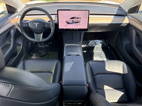 Used 2023 Tesla Model 3 Standard Range RWD image 12