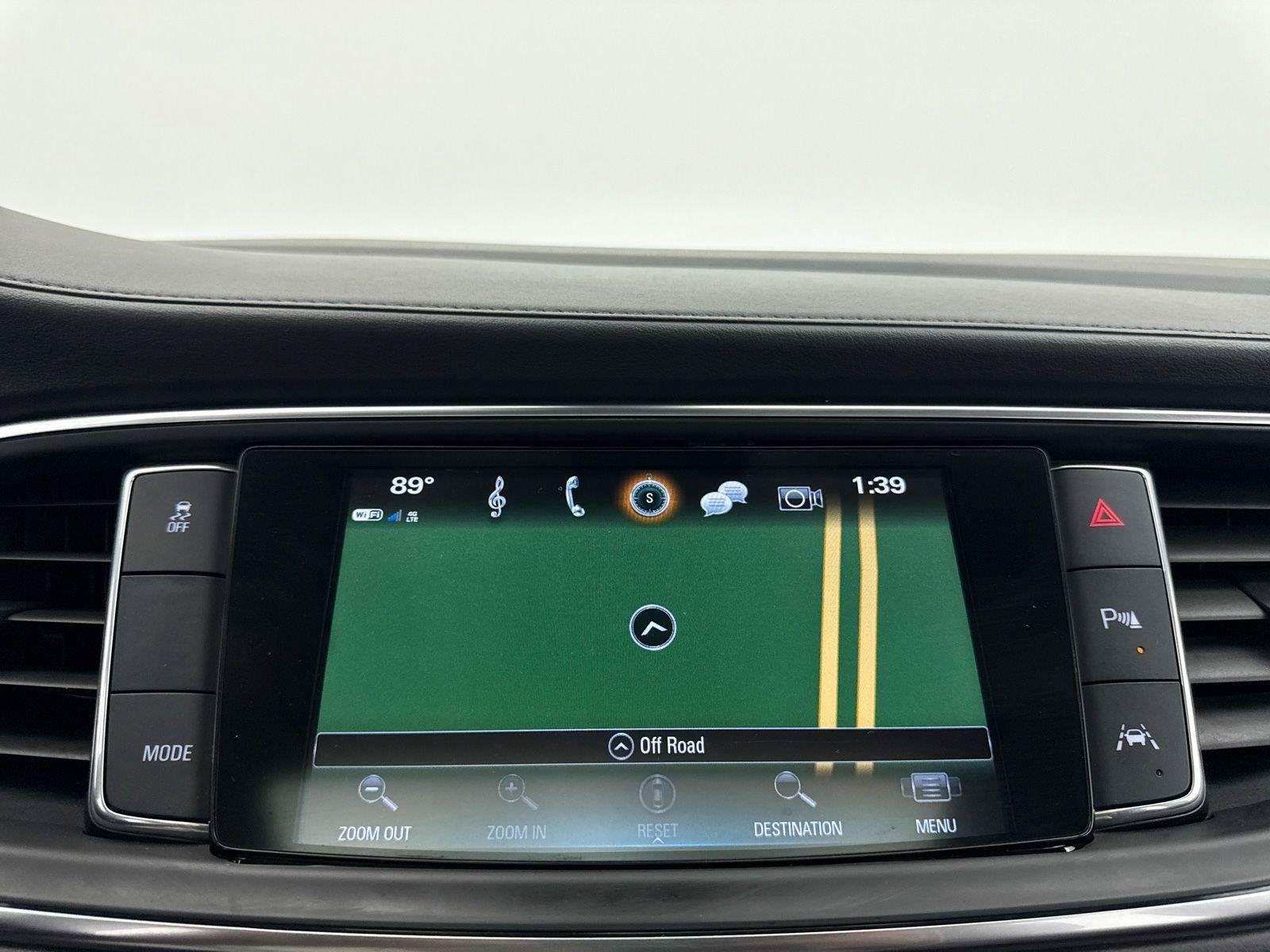 Used 2019 Buick Enclave Avenir w/ Avenir Technology Package FWD image 6