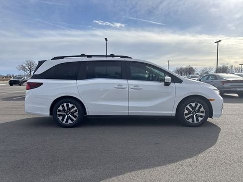 New 2026 Honda Odyssey EX-L image 6