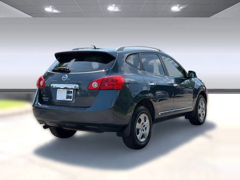 Used 2014 Nissan Rogue S w/ Convenience Package FWD image 9