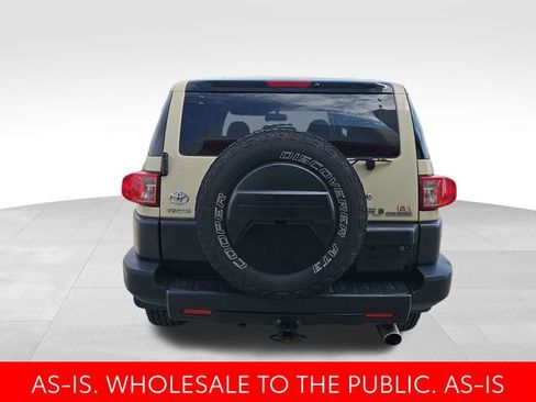 Used 2010 Toyota FJ Cruiser 4WD image 6