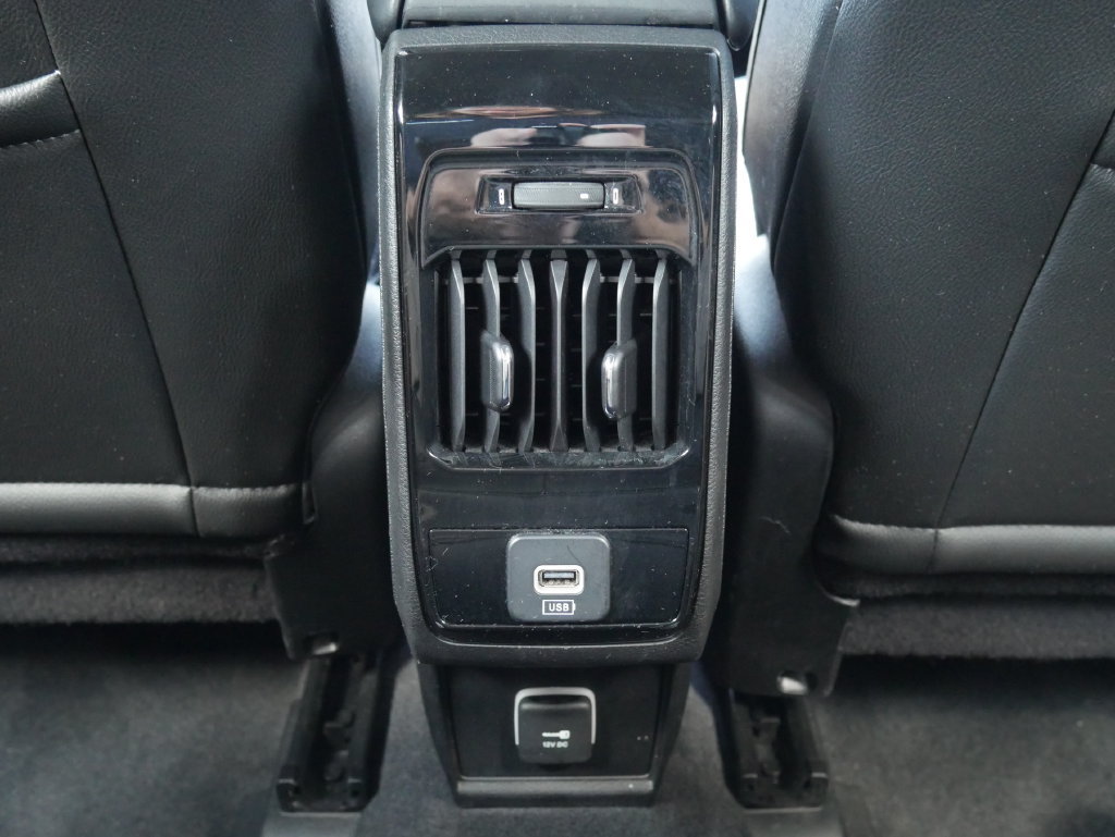 Used 2024 Jeep Compass Trailhawk AWD/4WD image 31