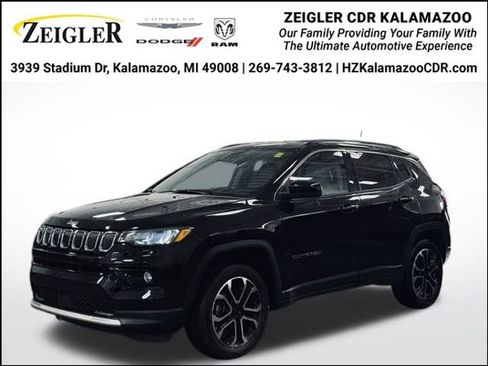 Certified 2022 Jeep Compass Limited image 1