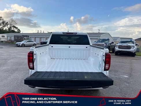 Used 2024 GMC Sierra 1500 Elevation AWD/4WD image 10