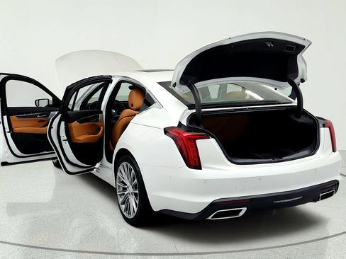 Used 2024 Cadillac CT5 Premium Luxury w/ Platinum Package AWD/4WD image 11