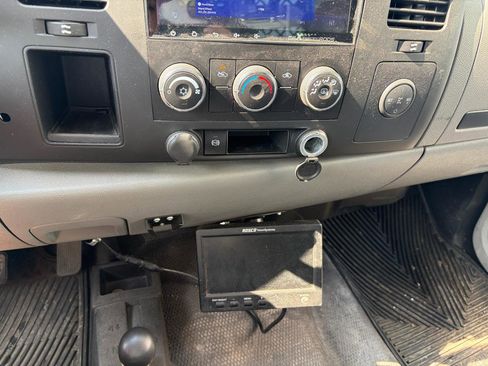 Used 2013 GMC Sierra 3500 W/T w/ Snow Plow Prep Package AWD/4WD image 22