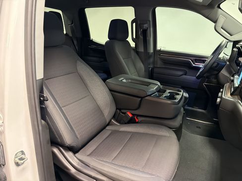 Used 2023 Chevrolet Silverado 1500 LT RWD image 22