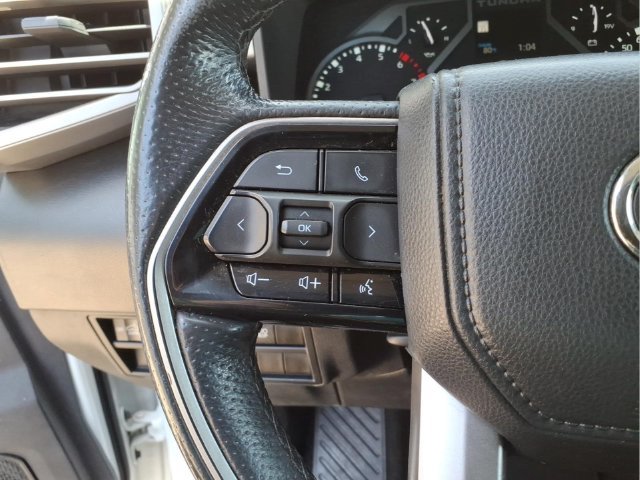 Used 2022 Toyota Tundra SR5 w/ SR5 Premium Package AWD/4WD image 16