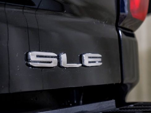 Used 2023 GMC Sierra 2500 SLE w/ SLE Value Package; image 47