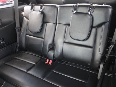 Used 2020 Ford Explorer ST w/ Premium Technology Package image 16