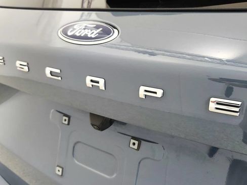 Used 2024 Ford Escape ST-Line w/ Tech Pack #1 AWD/4WD image 34