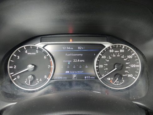 Used 2023 Nissan Altima 2.5 SV FWD image 23