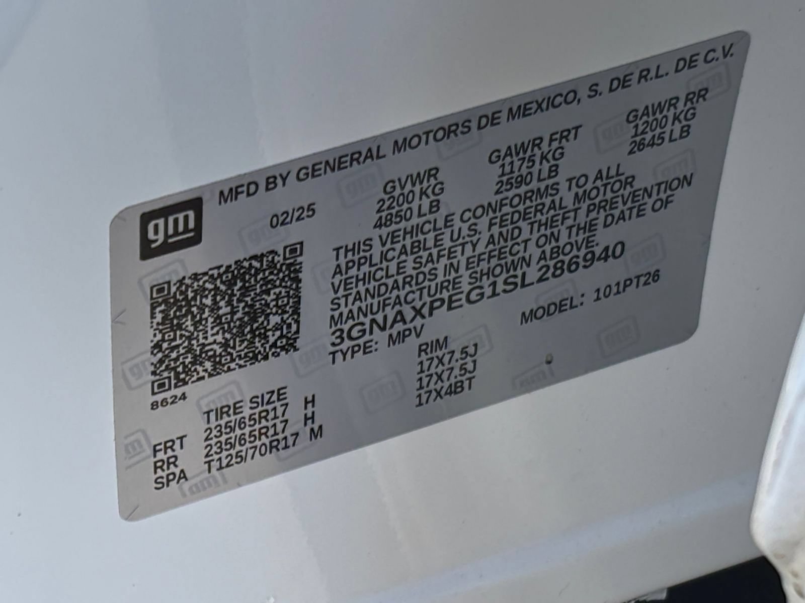 Used 2025 Chevrolet Equinox LT AWD/4WD image 29