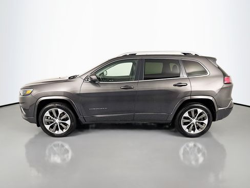 Used 2019 Jeep Cherokee Overland w/ Technology Group AWD/4WD image 8