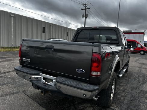 Used 2006 Ford F350 Lariat AWD/4WD image 5