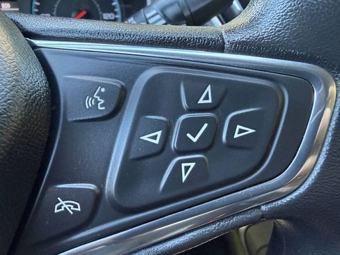Used 2016 Chevrolet Malibu LT FWD image 19