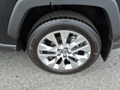 New 2025 Toyota RAV4 XLE Premium image 8