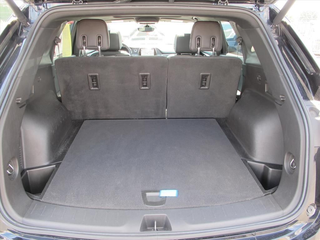 Used 2021 Chevrolet Blazer RS w/ Enhanced Convenience Package FWD image 25