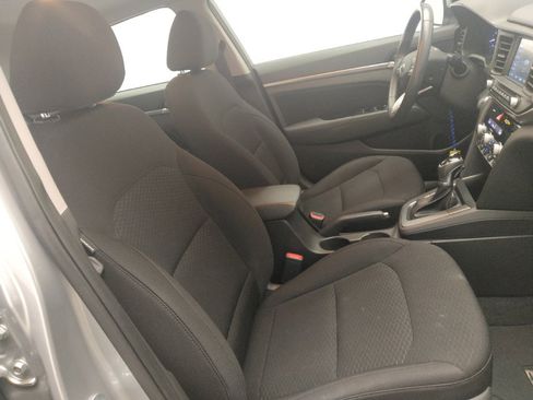 Used 2020 Hyundai Elantra Value Edition w/ Cargo Package (C1) FWD image 21