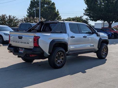 Used 2025 Toyota Tacoma 4x4 Double Cab Hybrid w/ Tow Tech Package image 6