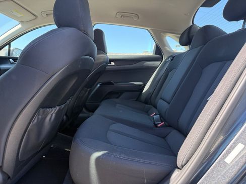 Used 2021 Kia K5 LXS FWD image 15