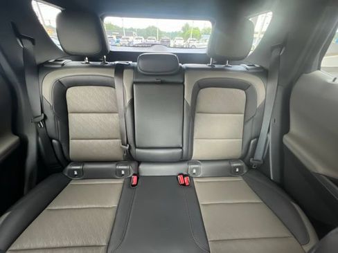 New 2027 Chevrolet Equinox LT w/ Convenience Package II FWD image 26