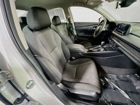 Used 2023 Honda Accord LX image 24