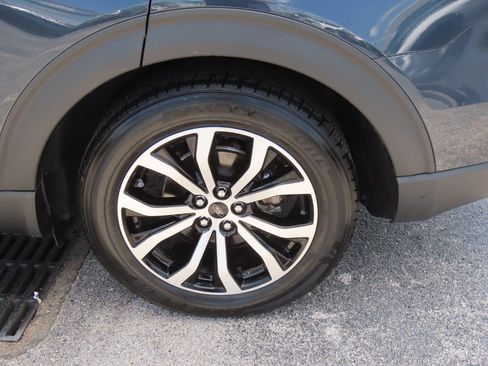 Used 2022 Ford Explorer ST-Line RWD image 18