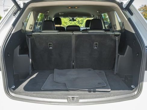 Used 2018 Volkswagen Atlas SE FWD image 10